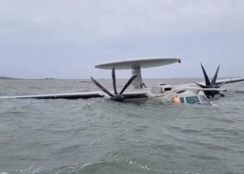 ABD’nin E-2D Advanced Hawkeye uçağı düştü