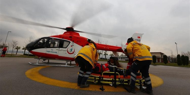 Sağlık Bakanlığı 1588 hastayı “havadan” taşıdı