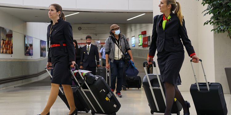 En yaşlı kabin memuru: 90 yaşına kadar çalıştı