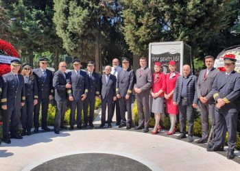 Edirnekapı’da hava şehitleri anıldı