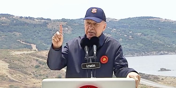 Erdoğan’dan Yunanistan’a: Yetkilerimizi gerektiğinde kullanacağız!
