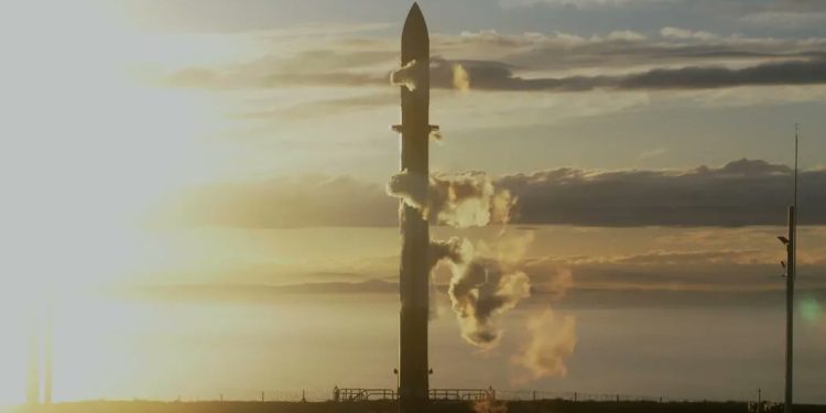 NASA, CAPSTONE uzay aracını Ay’ın yörüngesine doğru fırlattı