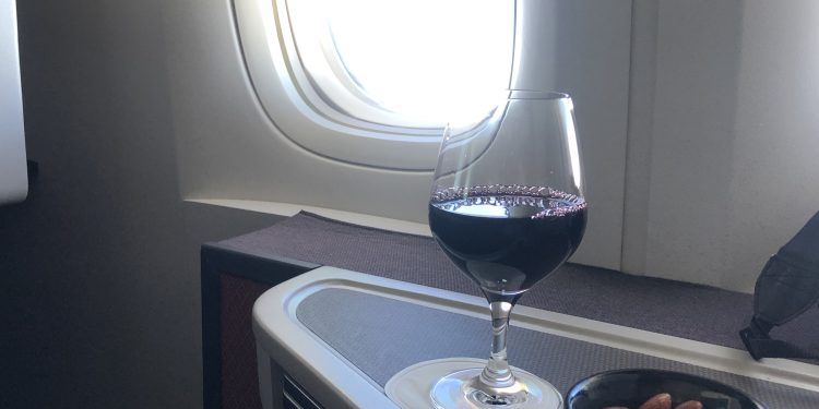 Aşırı alkollü yolcuyla uçmanın dezavantajları neler?