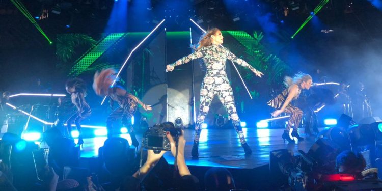 Jennifer Lopez IATA’ya damga vurdu