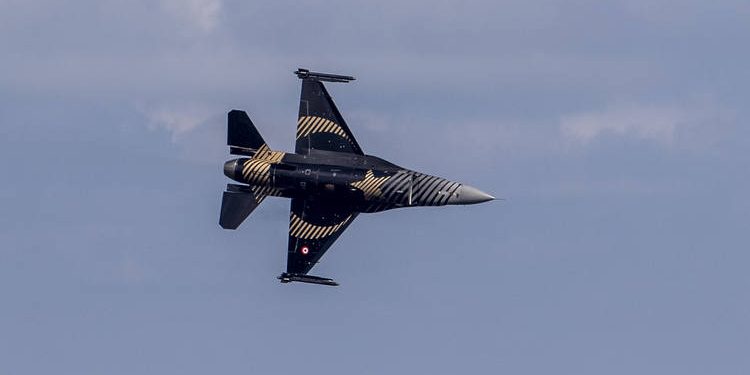 SOLOTÜRK’ten Ordu’da gösteri uçuşu