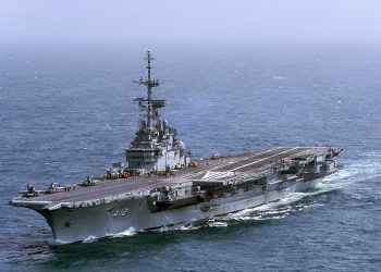 Brezilya’nın uçak gemisi İzmir’de sökülecek