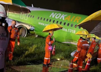 Nok Air, 737-800 yolcu uçağı pistten çıktı