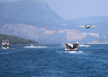 THK’nın yangın söndürme uçakları Bodrum’da test uçuşu yaptı