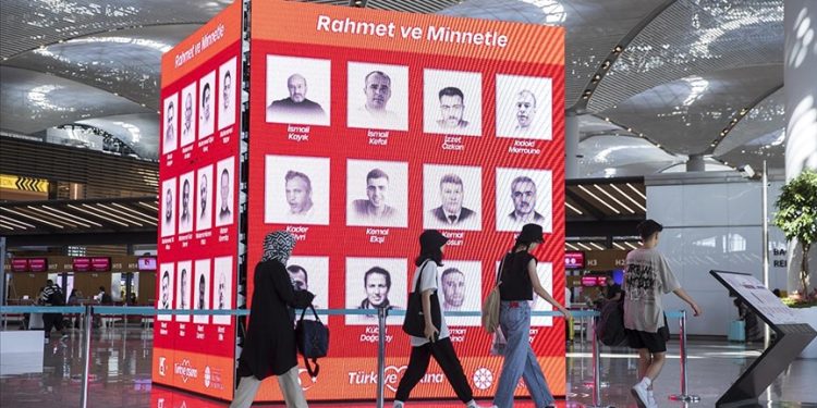 15 Temmuz kahramanları İstanbul Havalimanı’nda anıldı