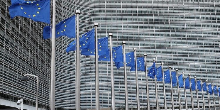 Ruslara vize verilmeyecek mi?