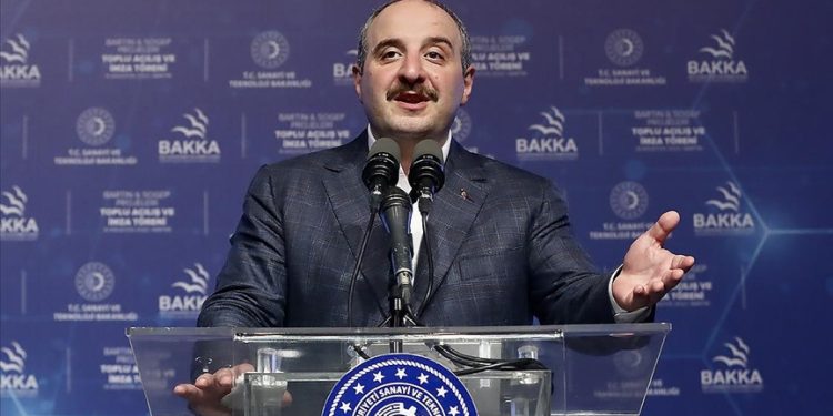 Türkiye, uzayda ve havacılıkta yatırımlarını sürdürecek