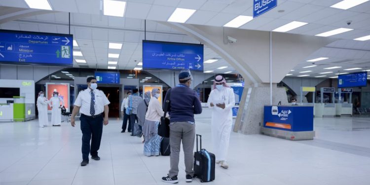 Suudi Arabistan’dan kapıda vize imkânı