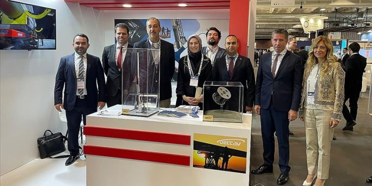 Türkiye uzay ve havacılık çalışmalarını dünyaya tanıtıyor