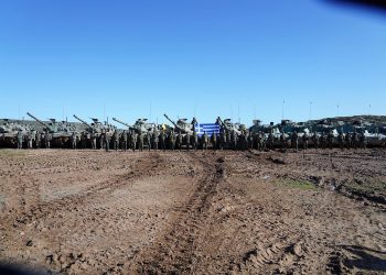 Yunanistan’dan gayri askeri statüdeki Rodos Adası’nda tatbikat