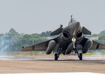 Hindistan’da ilk defa Müslüman bir kadın, savaş pilotu oluyor