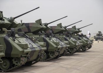 Modernize edilmiş ZMA’lar teslim edildi: “Sonraki adım insansızlaştırma”