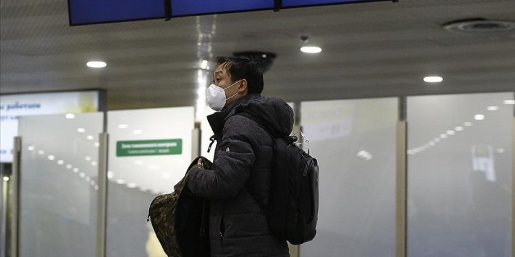 ABD, Çin’den gelenlerden Kovid-19 test sonucu isteyecek