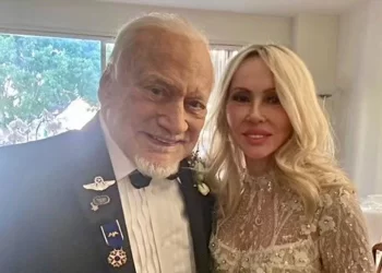 Ay'a ayak basan ikinci astronot Buzz Aldrin, 4'ncü kez evlendi.