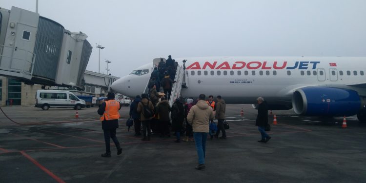 THY bugün 170 tahliye seferi daha yapacak