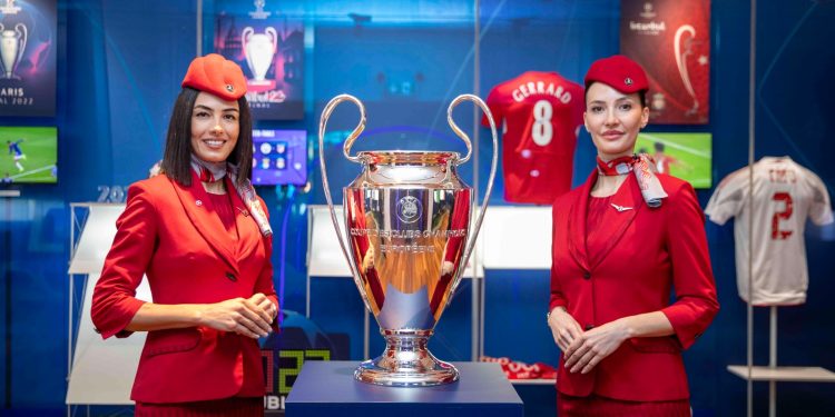 THY Lounge’da Şampiyonlar Ligi sergisi