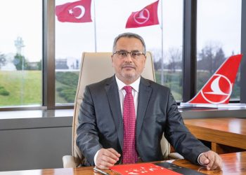 THY’den ünlü futbolcular Gerrard ve Cafu ile yeni film