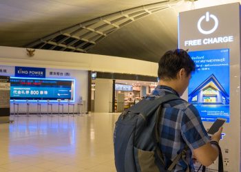 FBI havalimanlarındaki telefon şarjları için uyardı!