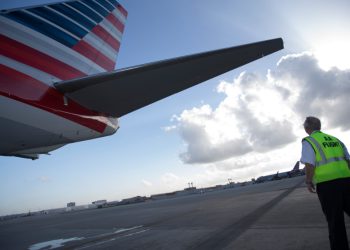 American Airlines 4 yıl sonra kâr açıkladı