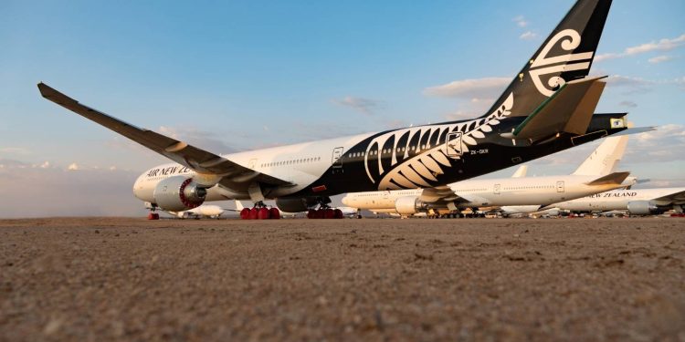 Air New Zeland son B777’sini de çölden getiriyor