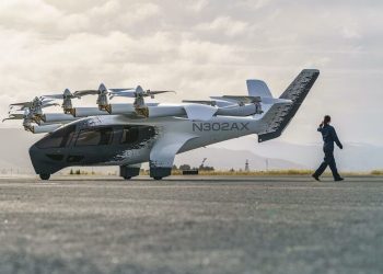 Archer’ın uçan taksisi Midnight ilk uçuşa hazır