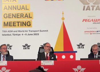 Havayolları kârlılık görünümünü iki katına çıkardı