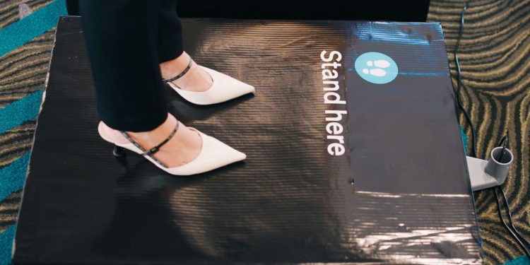 Yolcular neden uçağa binmeden önce tartılır?