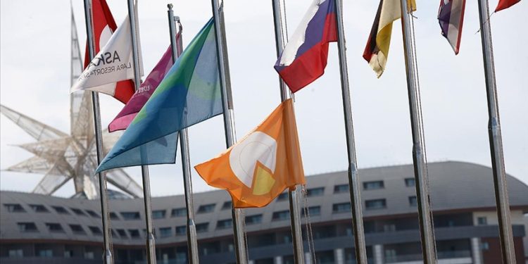 İsrafı önlemeyi simgeleyen “turuncu bayrak” 47 otelde dalgalanıyor