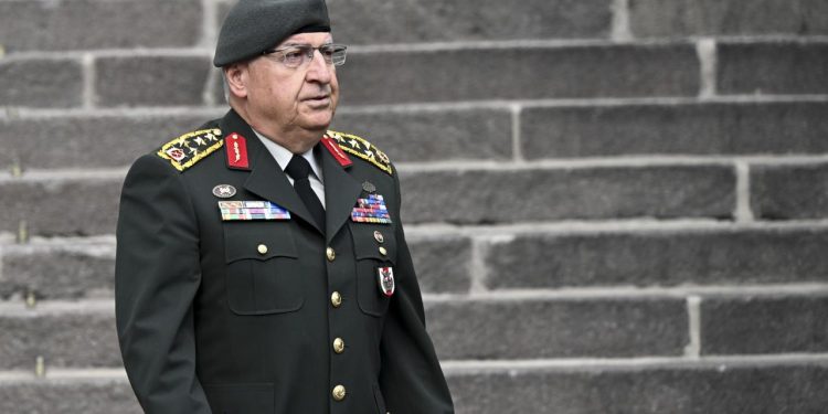 Yaşar Güler, yeni dönemin Milli Savunma Bakanı olarak açıklandı