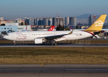 İtalya 10 yıldır uyguladığı sivil havacılık ambargosunu kaldırdı