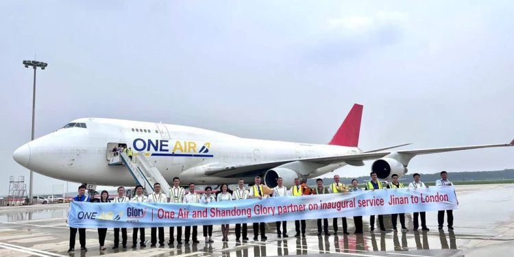 One Air ilk kargo uçuşunu gerçekleştirdi