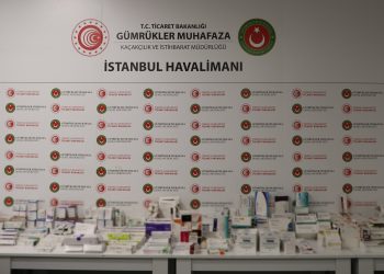 İstanbul Havalimanı’nda 27 milyon liralık kaçak mal ele geçirildi