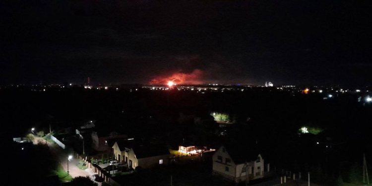 Ukrayna Rusya’daki havalimanına saldırdı, 4 uçak hasar gördü