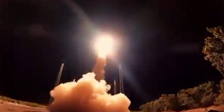 İğneada’da yerli ve milli sonda roketi başarıyla fırlatıldı!