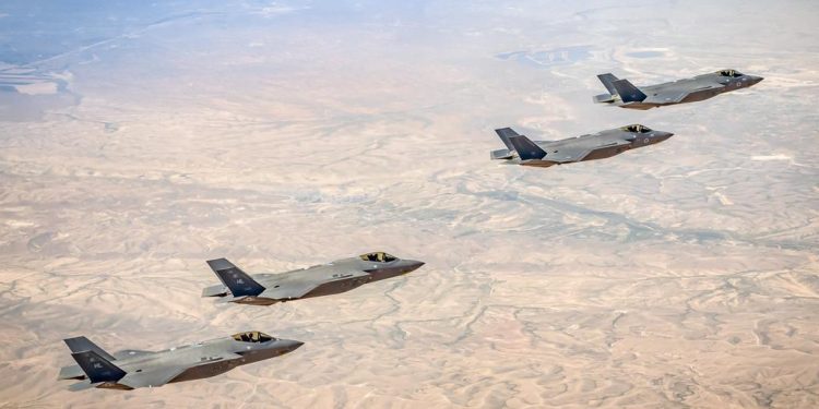 İsrail, “uçakların sinyalini kestiği” gerekçesiyle Filistin radyosunu kapattı!