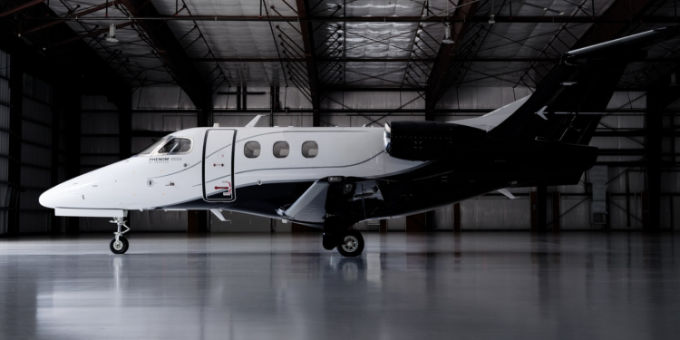 Embraer, yenilenen Phenom 100EX iş jetini tanıttı