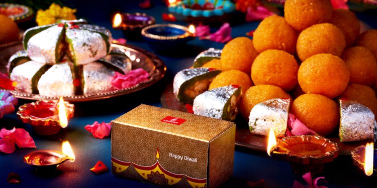 Emirates Hint festivali Diwali’yi kutlayacak