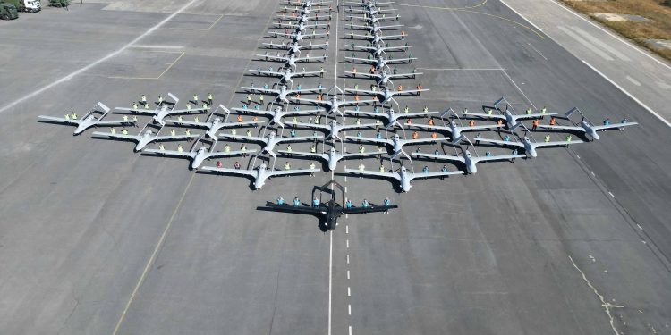 33 ülkeye ihraç edilen “Bayraktar TB2” 750 bin uçuş saatini aştı