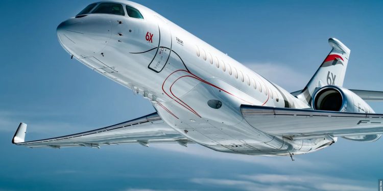 En geniş iş jeti ‘Falcon 6X’ hizmete girdi