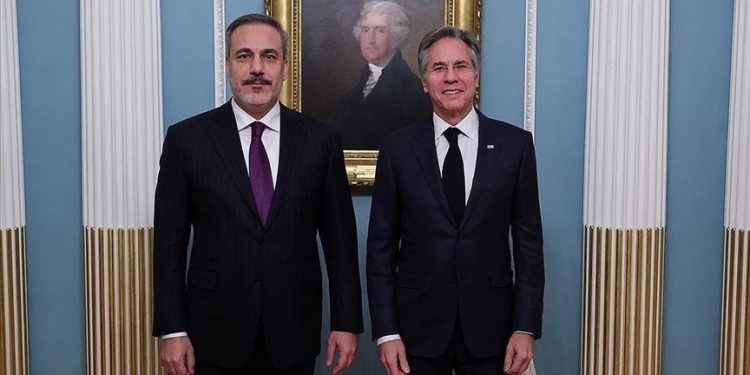 F-16 pazarlığı sanılandan çetin olacak!