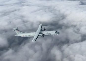 Deniz Kuvvetleri’nden ilk hava şehitlerini anma uçuşu