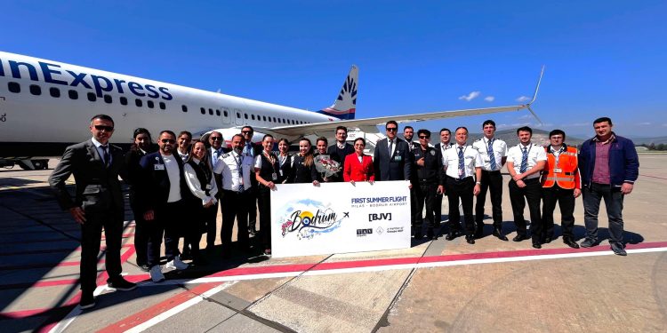 Milas-Bodrum, sezonun ilk dış hat uçuşlarını karşıladı
