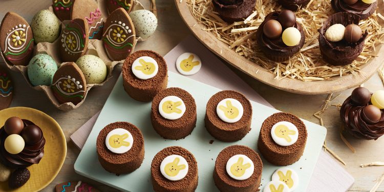 Emirates Paskalya’yı uçakta ve dinlenme salonlarında kutluyor