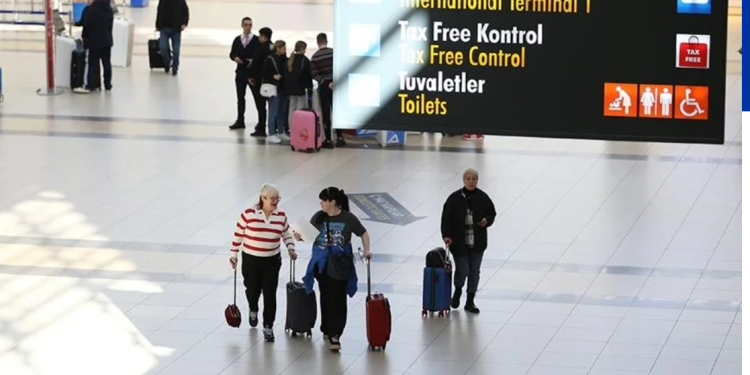 Antalya Havalimanı sezonu erken açtı