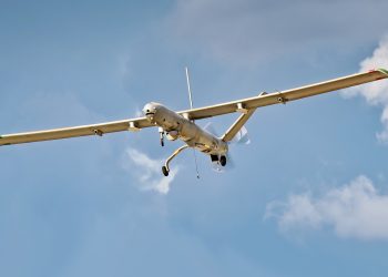 Hizbullah, İsrail’e ait İHA’yı düşürdü