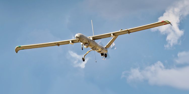 Hizbullah, İsrail’e ait İHA’yı düşürdü